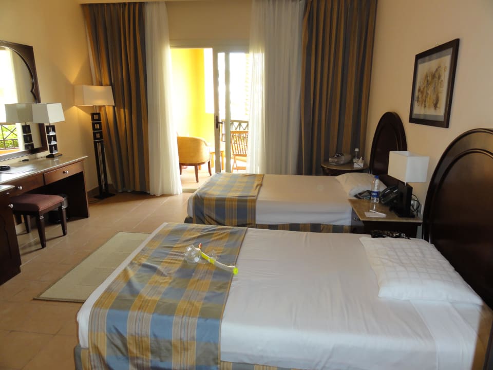 Blick zur Terrasse Stella Beach Resort & Spa Makadi Bay