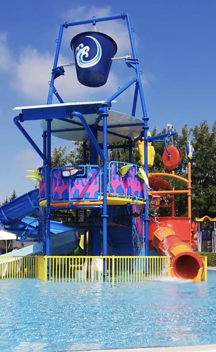 Pool Terrace Elite Resort