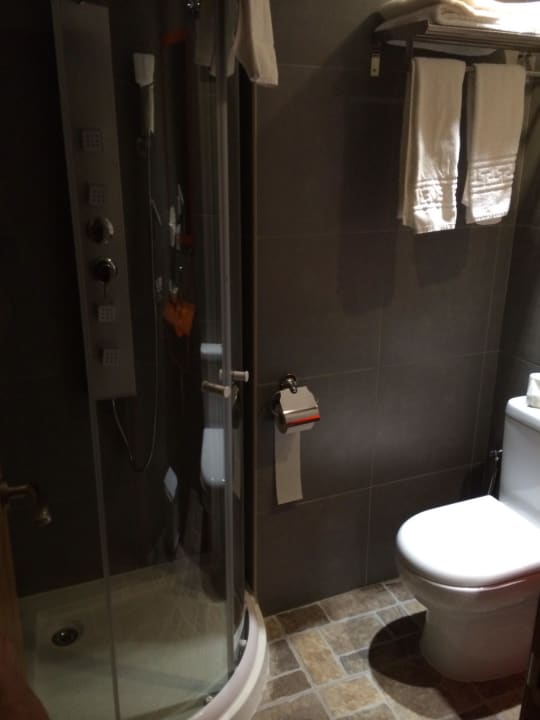 Modernes Badezimmer  Hotel Santa Ponsa Pins