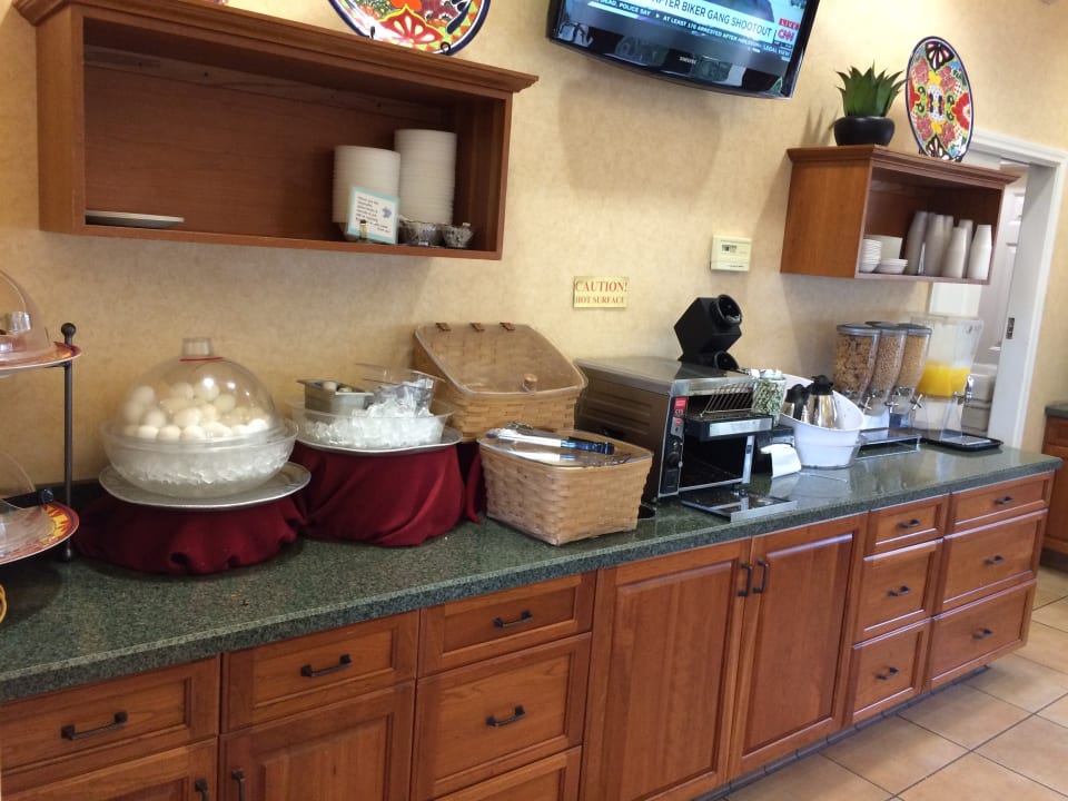Gastro Hotel Humphrey's Half Moon Inn & Suites