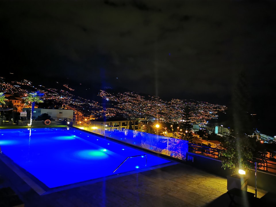 Pool Hotel Madeira Panoramico