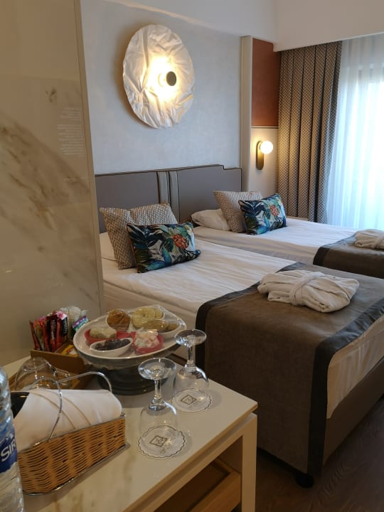 Zimmer Fame Residence Lara & Spa