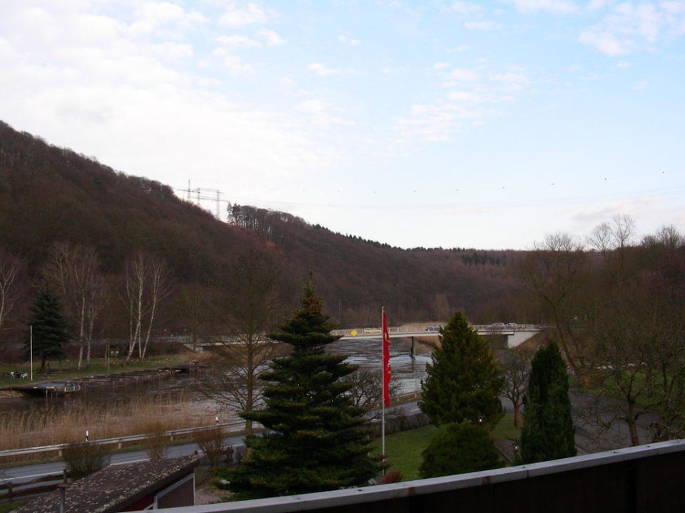 Ausblick von der Terrasse des Zimmer 12 Flux Biohotel im Werratal