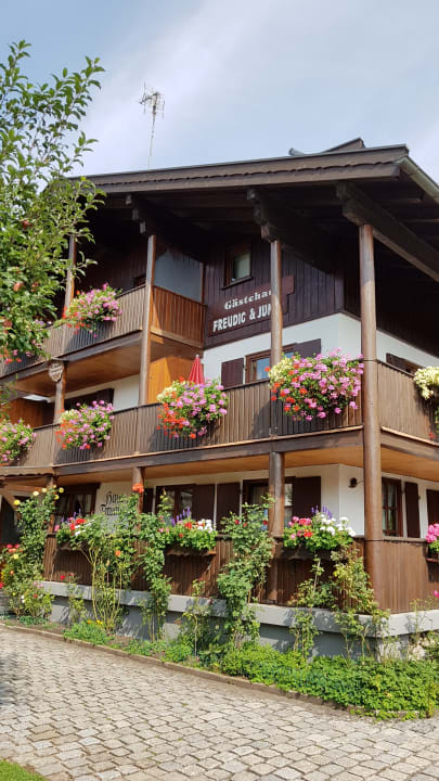 Außenansicht Gästehaus Freudig & Jung