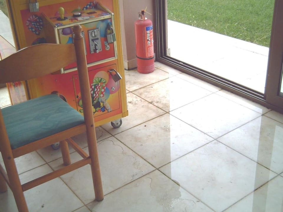 Internet Corner Olympian Bay Grand Resort