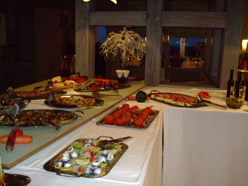 Vorspeisen Büffet Raitelberg Resort