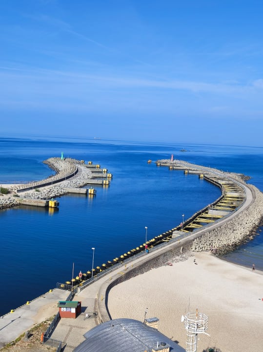 Ausblick Marine Hotel by Zdrojowa