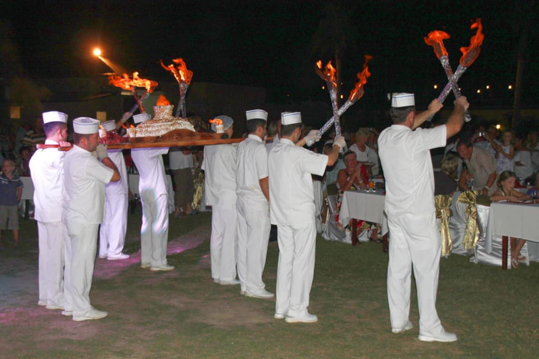 Gala-Abend Melas Holiday Village