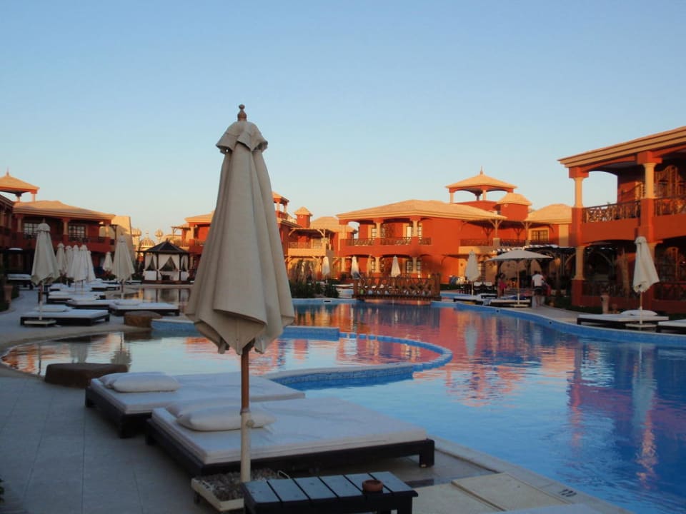 Zum Reinlegen Pickalbatros Alf Leila Wa Leila Resort - Neverland Hurghada