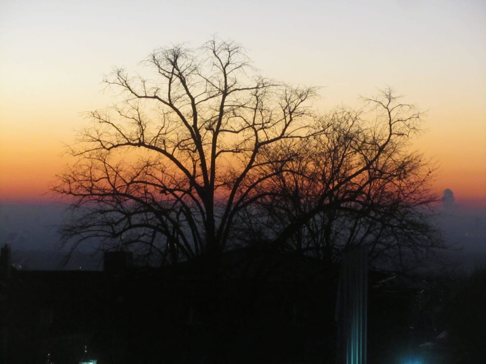 Sonnenuntergang mit Blick auf Köln-6 Althoff Grandhotel Schloss Bensberg