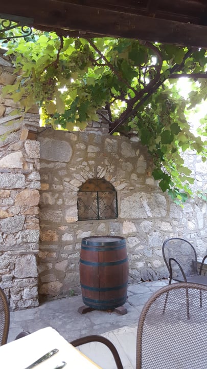 Location beim Abendessen Hotel Geranion Village