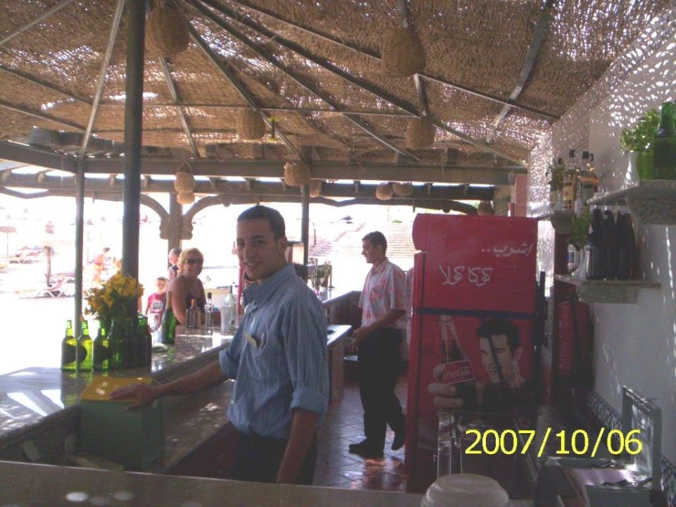 Strandbar Charmillion Club Resort