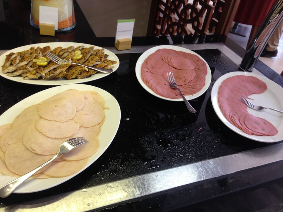 Buffet DoubleTree by Hilton Resort & Spa Marjan Island