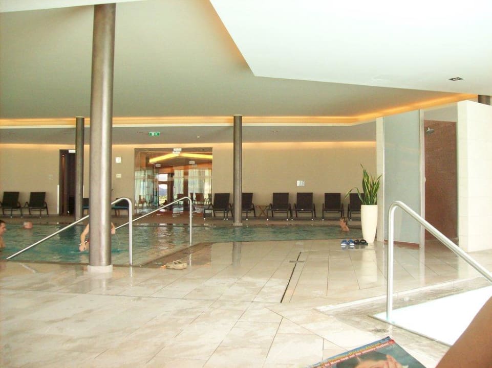 Trotz vieler Gäste-kein überfüllter Pool Falkensteiner Hotel Bad Leonfelden