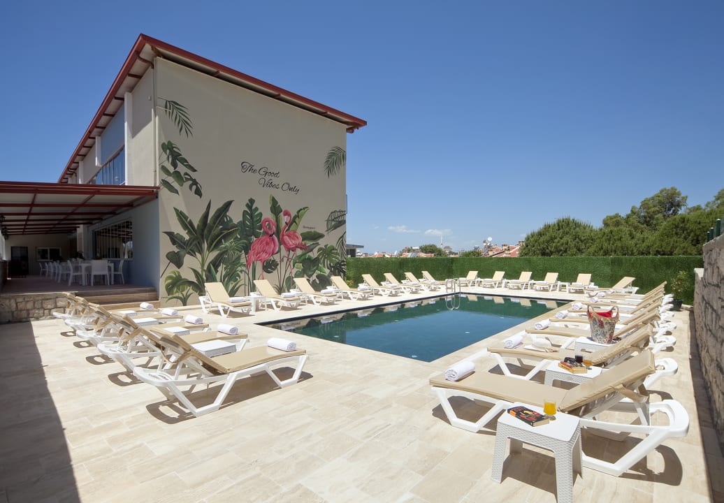 Pool İNDAĞ APART AİLE Oteli