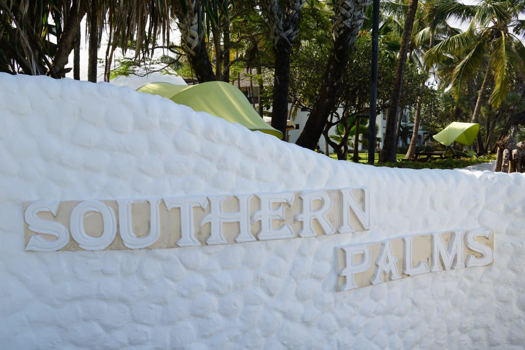 Mauer am Strand Hotel Southern Palms Beach Resort