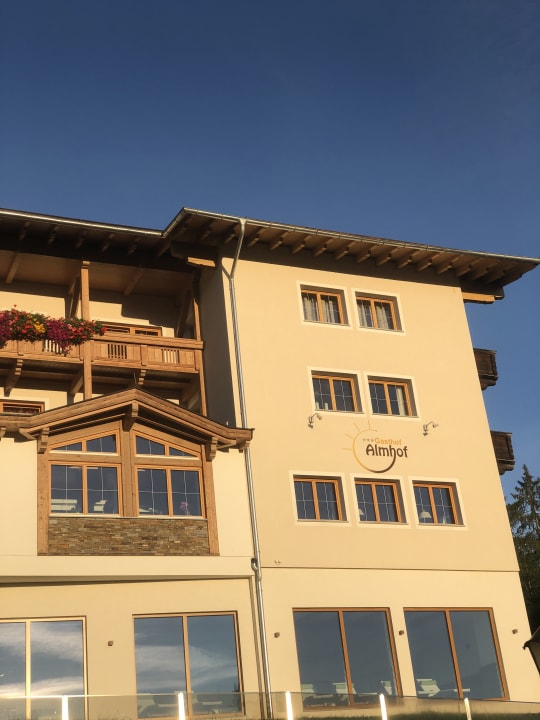 Außenansicht Gasthof Almhof