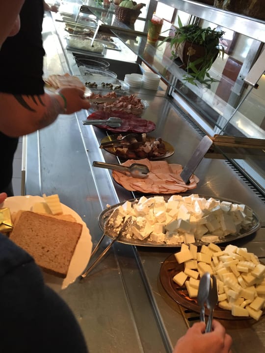 Essen im 3 Sterne Hotel  Hotel Pliska