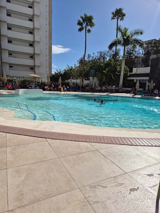 Pool allsun Hotel Lucana