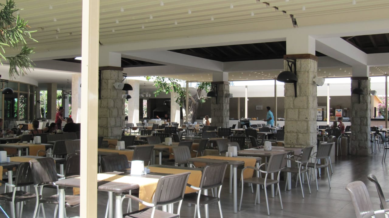 Hauptrestaurantterrasse Belek Beach Resort Hotel