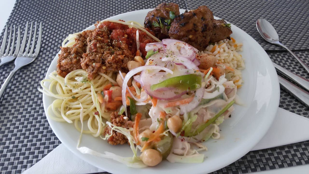 Dinner Asterias Beach Resort