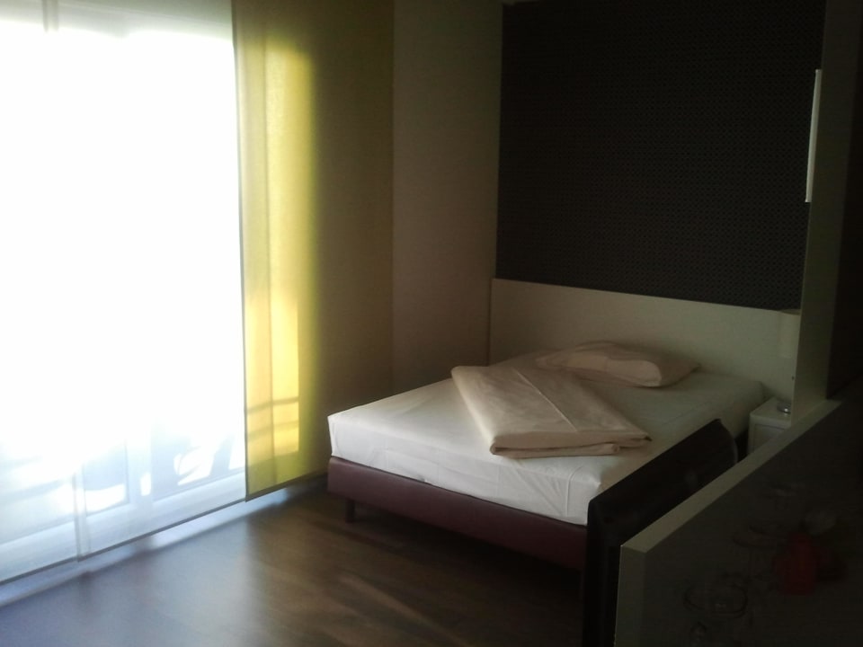 Blick Richtung Balkon Hotel Harry's Home Linz