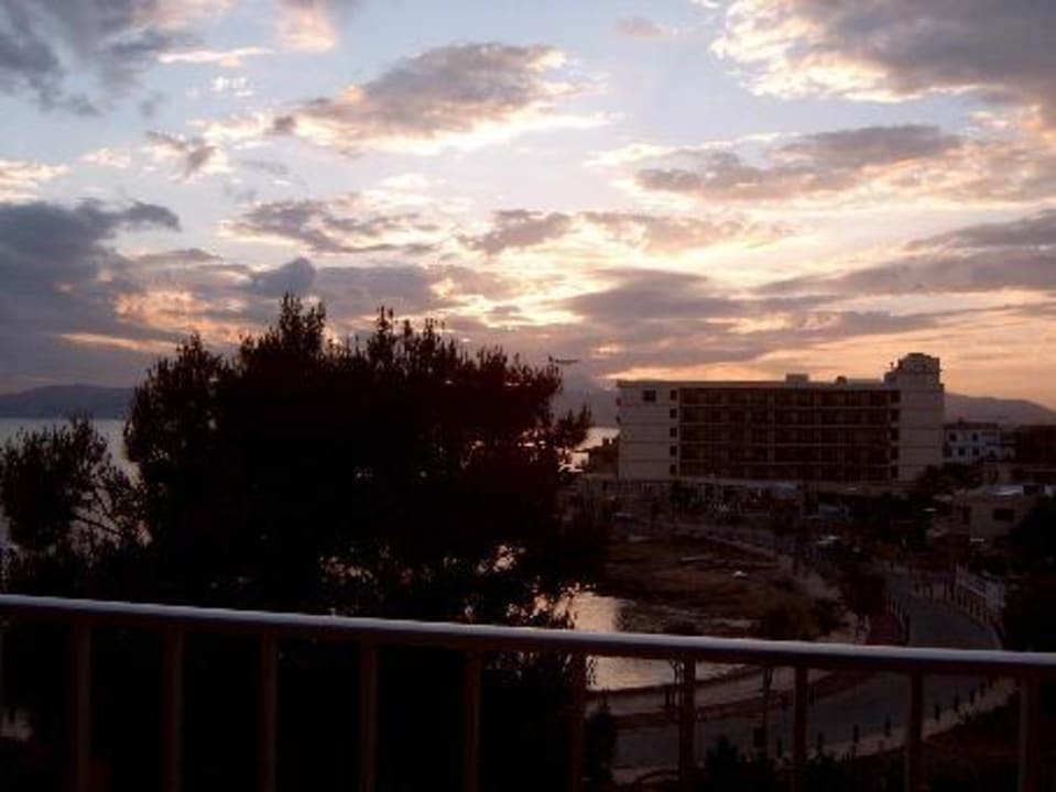 Blick vom Balkon des dritten Stockwerk BQ Apolo Hotel