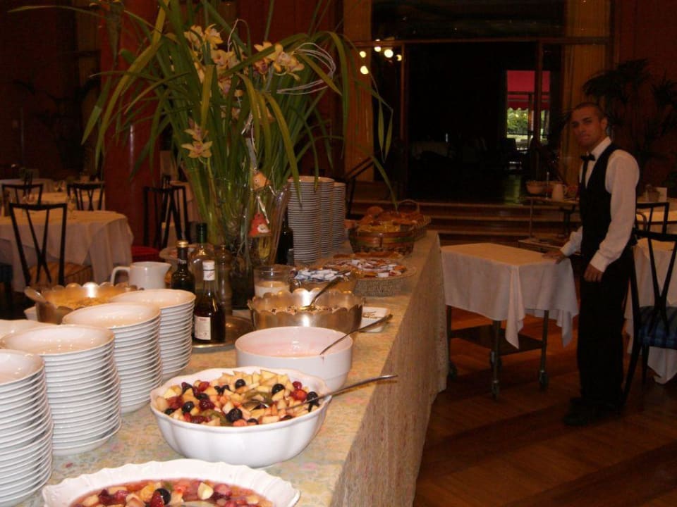 Frühstück Grand Hotel Nizza et Suisse