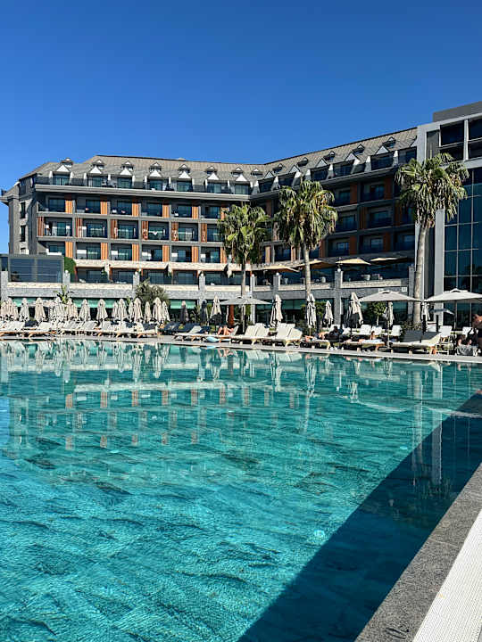 Pool Lago Hotel