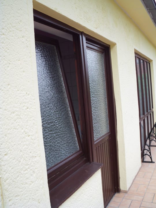 Außenansicht Badezimmer Hotel Mongolischer Hof