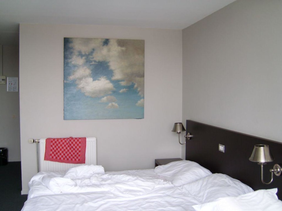 Blick ins Zimmer  Fletcher Hotel-Restaurant Zeeduin