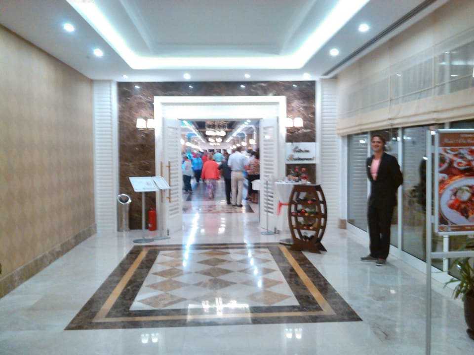 Eingang Karmir Resort & Spa