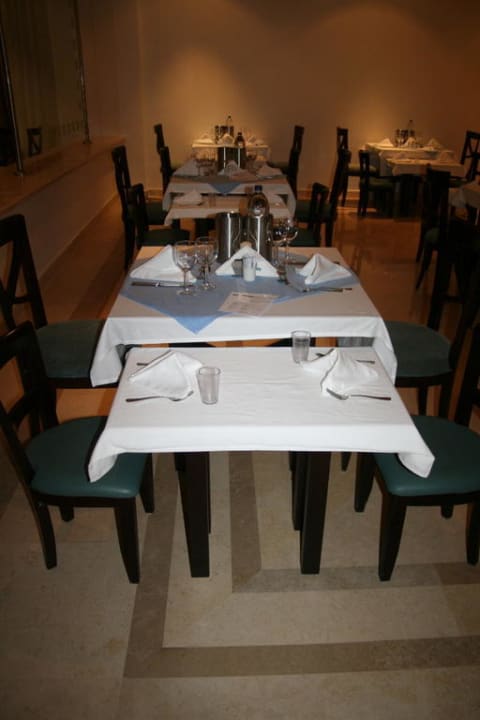 Gala Abend bei den Kindern  Cleopatra Luxury Resort Makadi Bay