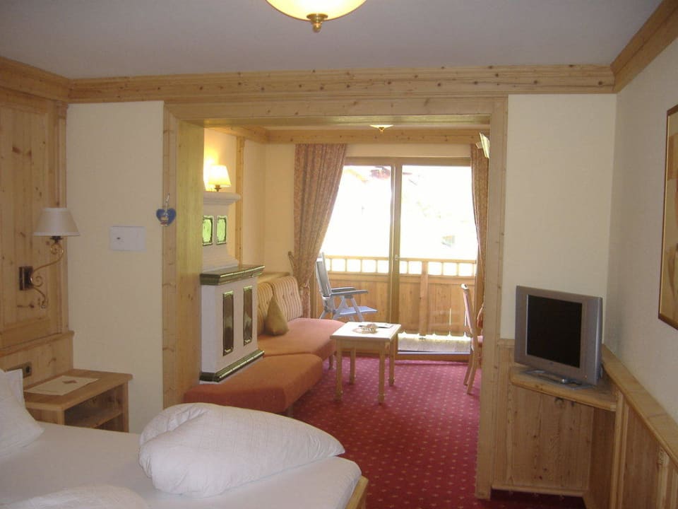 Zimmerblick zum Balkon Alpenromantik Hotel Wirler Hof