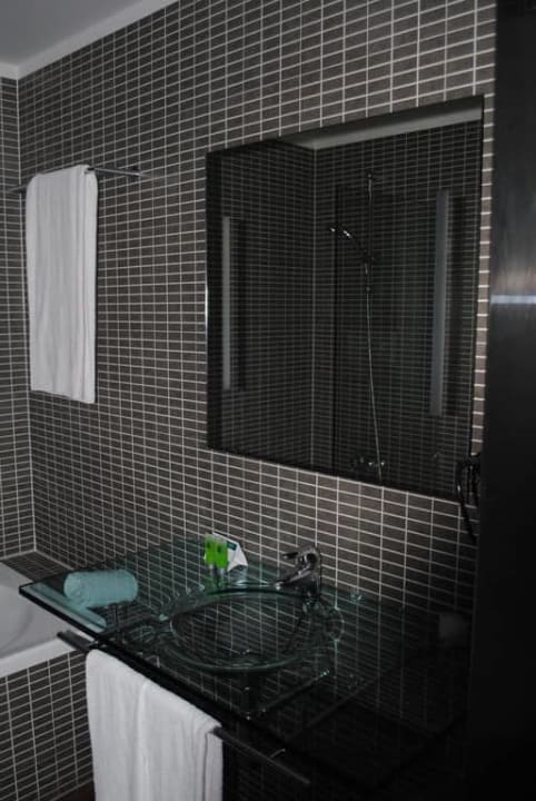 Modernes Bad, schönes Design AC Hotel by Marriott Pisa