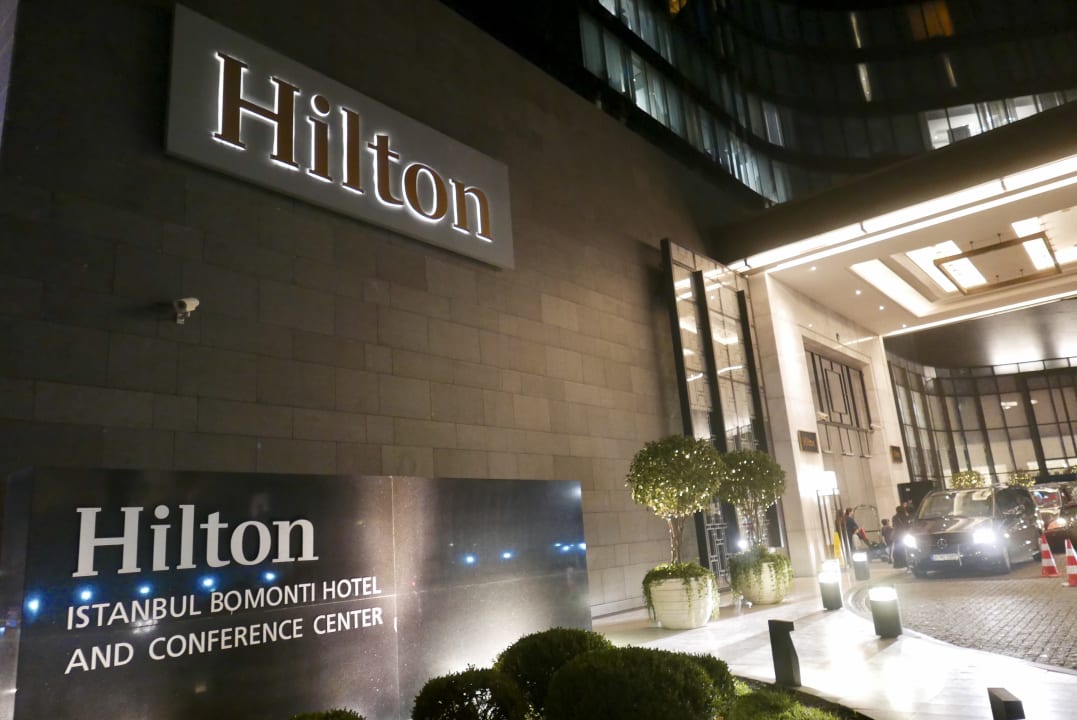 Lobby Hilton Istanbul Bomonti Hotel & Conference Center