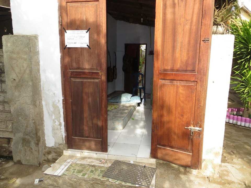 Office & Schlafbereich Personal Creative Homestay