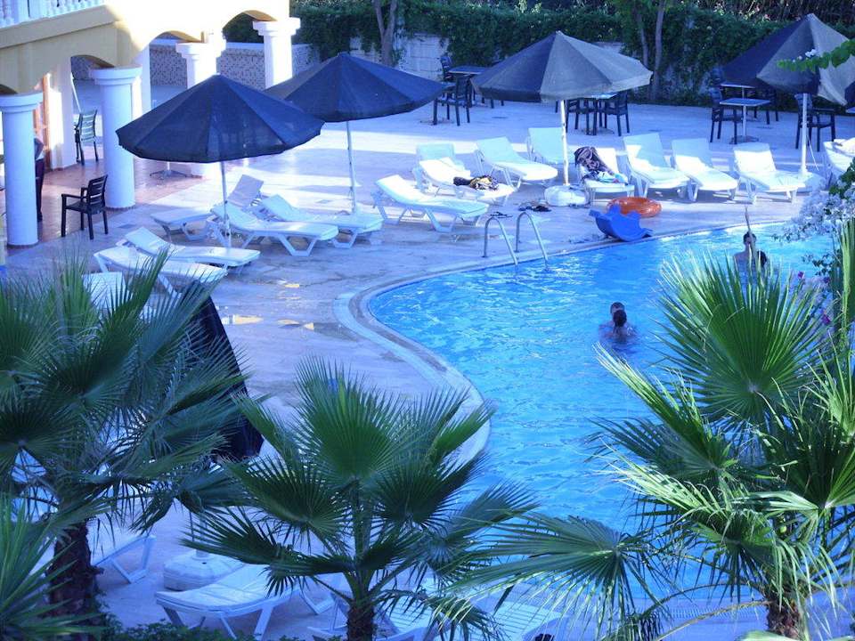 Blick vom Zimmer Side Royal Paradise Hotel