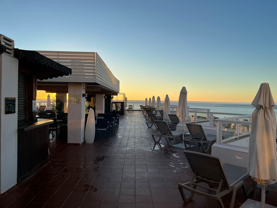 Pool AluaSun Lago Rojo - Adults Recomended