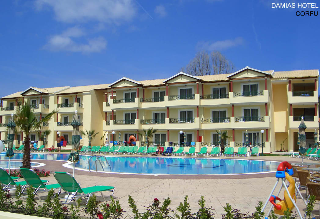 Pool Hotel Damia
