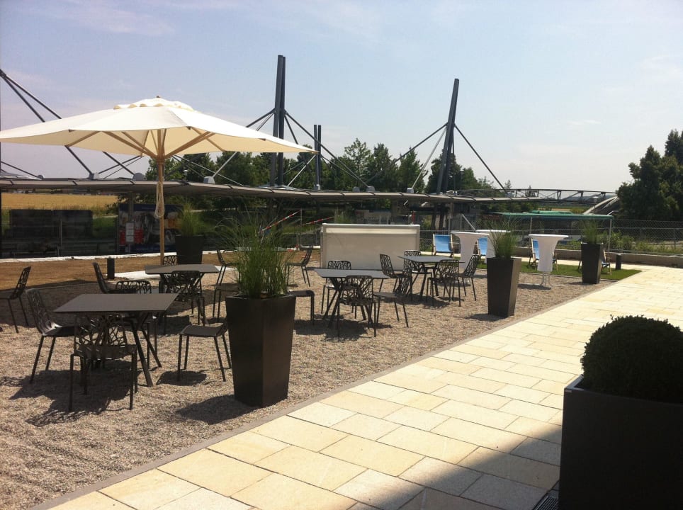 Garten Motel One München-Garching