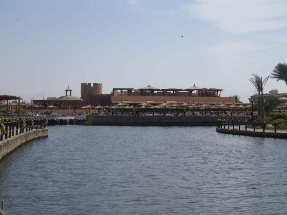 Lagune mit Blick auf die Insel Pickalbatros Dana Beach Resort - Hurghada