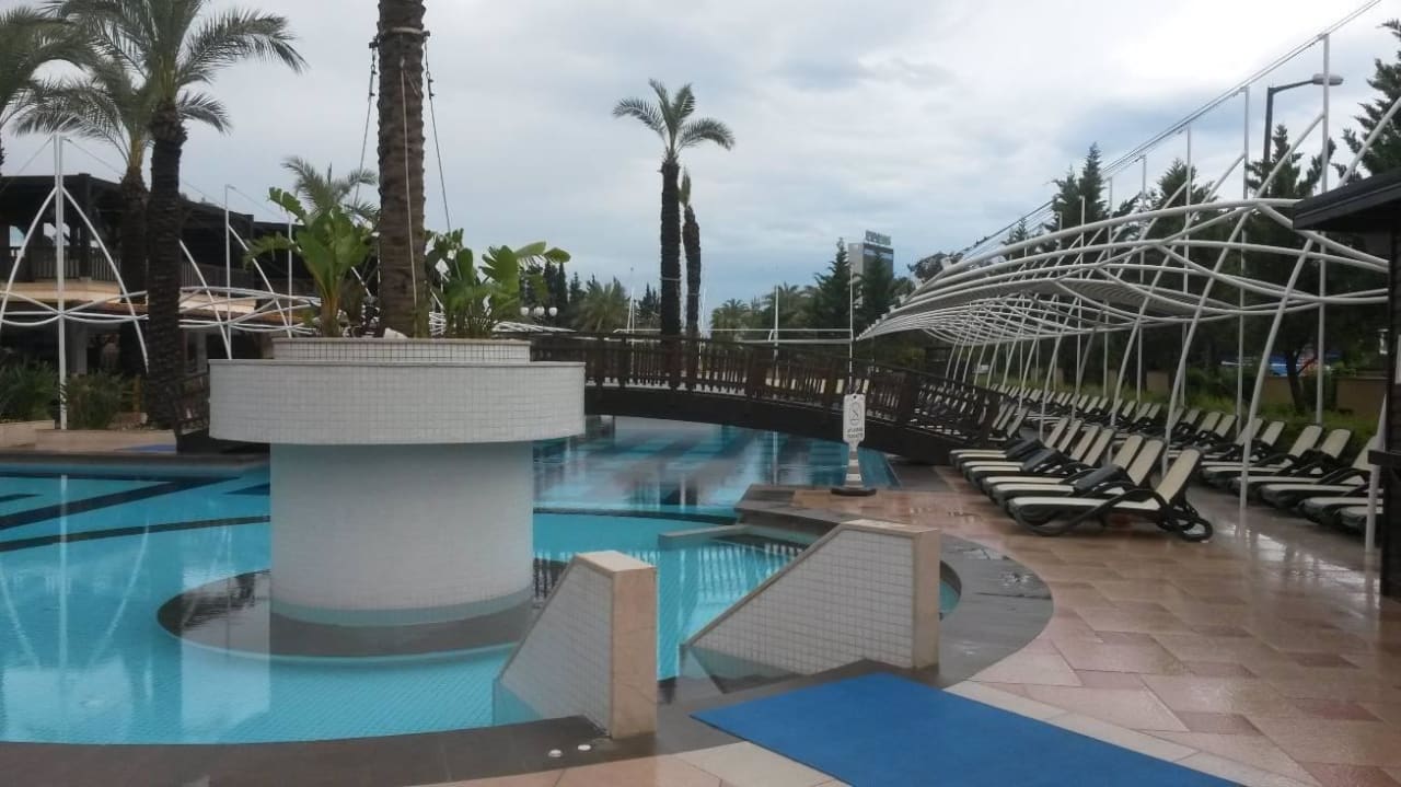 Poolanlage Crystal De Luxe Comfort Collection