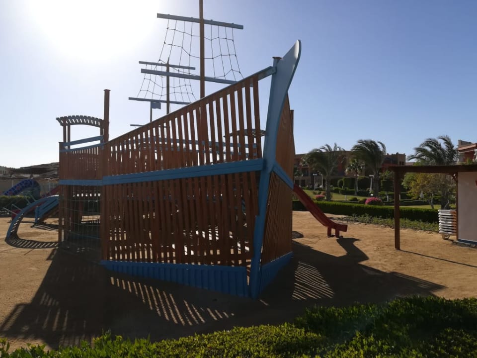 Plac zabaw Titanic Beach Spa & Aqua Park