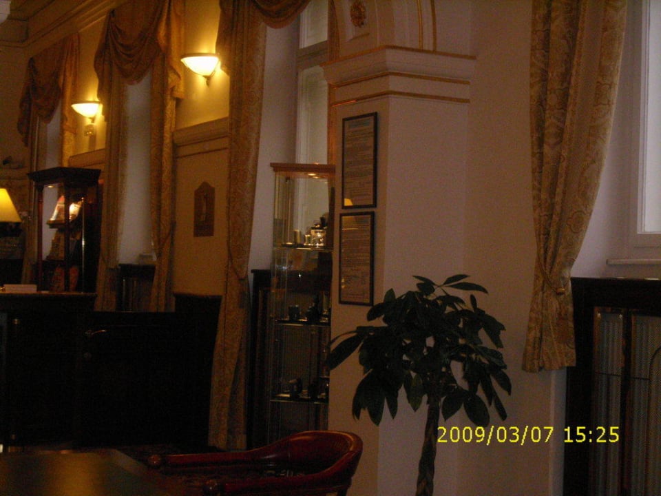 Schöne Einrichtung im Bar- Restaurantbereich Nové Lázné Ensana Health Spa Hotel