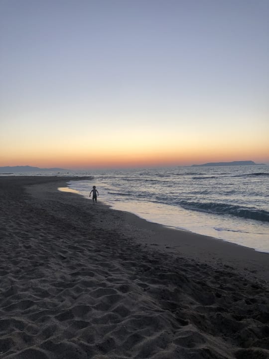 Strand Anissa Beach & Village