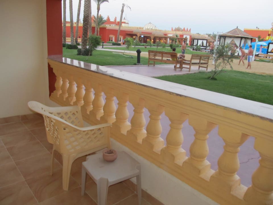 Balkon Pickalbatros Alf Leila Wa Leila Resort - Neverland Hurghada