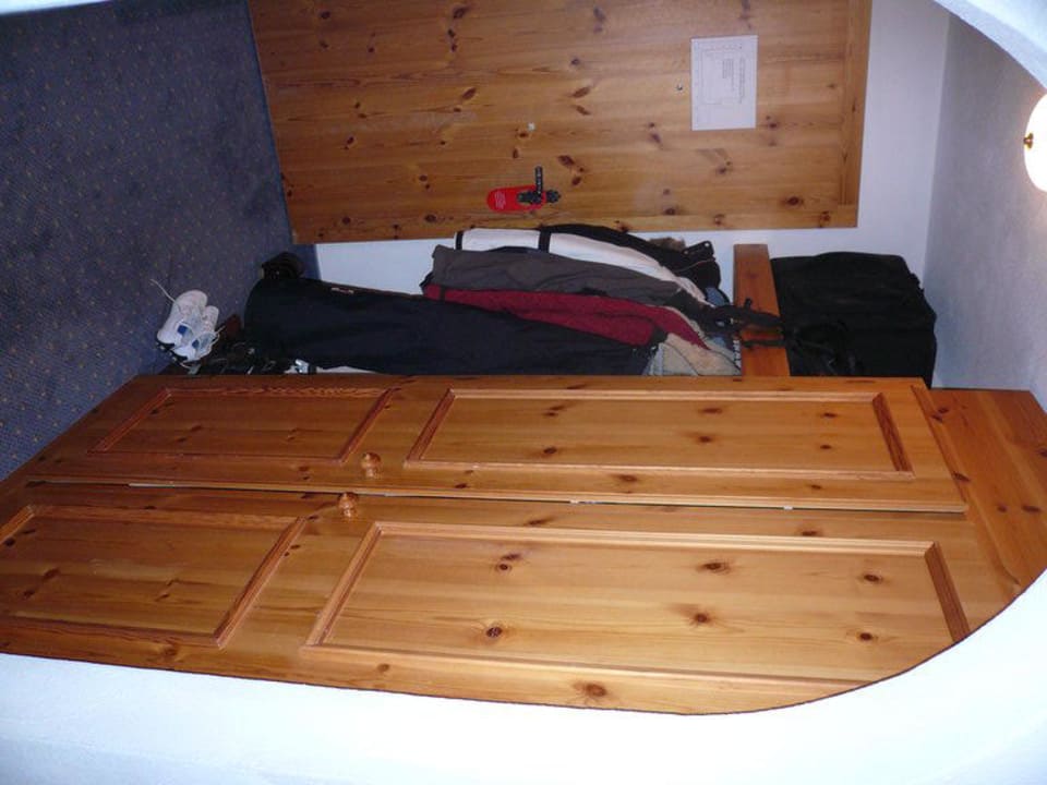 Eingangsbereich im Doppelzimmer Hotel Laaxerhof