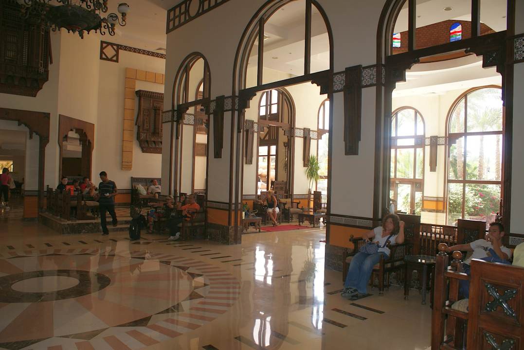 Hall obok recepcji Hotel El Faraana Reef Resort