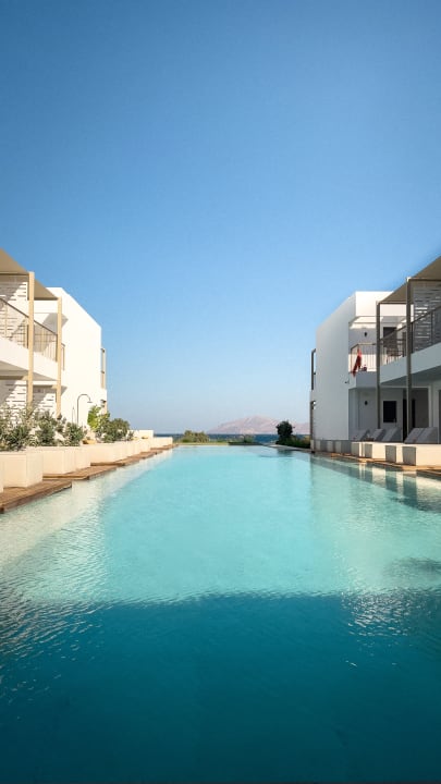 Pool Paralos Kyma Dunes